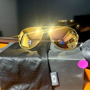Gold Oakley Aviator Sunglasses!!